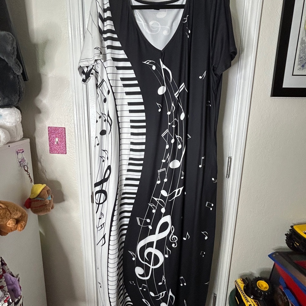 Black and White Musical Note Dress